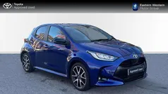 Blue Used 2022 Toyota Yaris Hybrid Hatchback | £17,999 (Fair price)