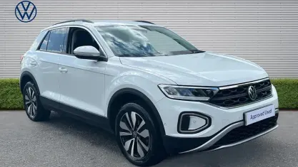 Used VW T-Roc Match 150 HP (110 kW) 2024 White SUV
