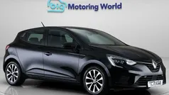 Used 2022 Renault Clio V Iconic Hatchback | £10,500 (Good price)