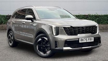 Nouă Kia Sorento 252 CP (185 kW) 2025 Gri SUV