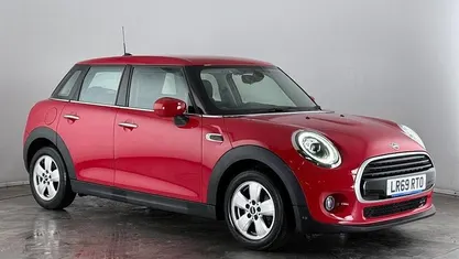 Used 2019 Mini Cooper Classic Hatchback | £12,500 (Fair price)