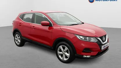 Used Nissan Qashqai Acenta Premium 140 HP (102 kW) 2019 Red SUV