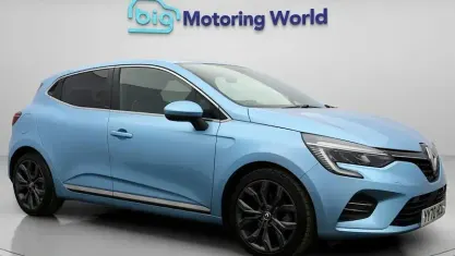 Used Renault Clio Version S 140 HP (102 kW) 2022 Hatchback