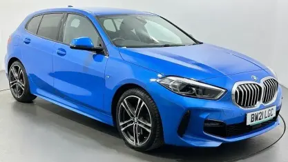 Usado BMW 118 M Sport 136 HP (100 kW) 2021 Azul Citadino