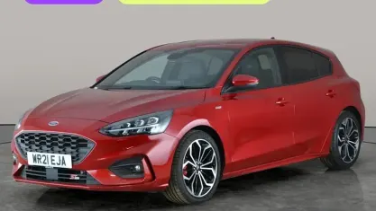 Usado Ford Focus ST-Line X 120 HP (88 kW) 2021 Vermelho Citadino