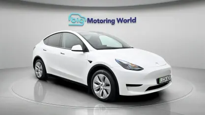 Usado Tesla Model Y RWD 219 kW (299 HP) 2024 Branco SUV