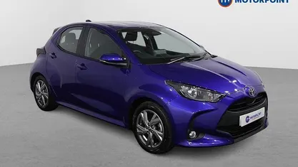 Used Toyota Yaris Hybrid 116 HP (85 kW) 2025 Blue Hatchback