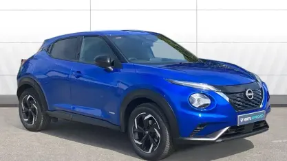 Usado Nissan Juke N-Connecta 143 HP (105 kW) 2023 Azul SUV
