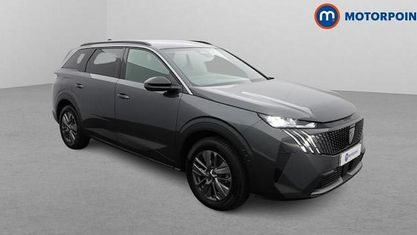 Begagnad Peugeot 5008 Allure 145 HK (106 kW) 2025 Grå SUV