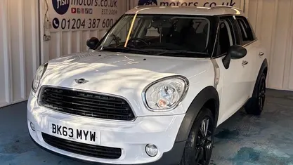 Used Mini ONE 98 HP (72 kW) 2016 Hatchback