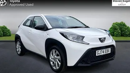 Used Toyota Aygo X PURE 72 HP (52 kW) 2025 SUV