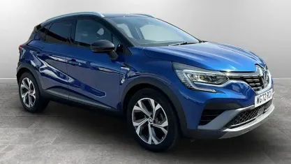 Used Renault Captur R.S. 140 HP (102 kW) 2022 Blue/black SUV