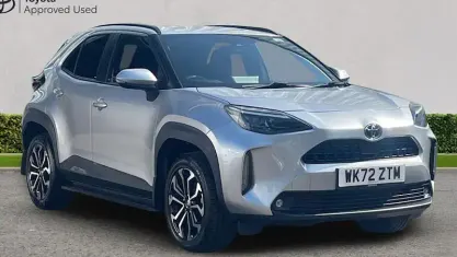 Used Toyota Yaris Cross Design 116 HP (85 kW) 2023 Silver SUV