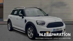 Light white Used 2019 Mini Cooper Countryman Comfort SUV | £14,841 (Fair price)