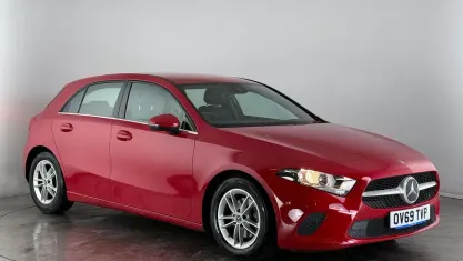 Used Mercedes A180 Executive 136 HP (100 kW) 2019 Red Hatchback