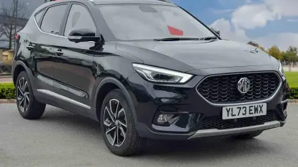 Używany MG ZS Exclusive 106 KM (77 kW) 2023 Czarny SUV