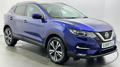 Blue Used 2019 Nissan Qashqai N-Connecta SUV | £8,998 (Fair price)