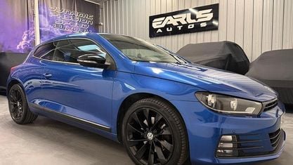 Usado VW Scirocco GT 180 HP (132 kW) 2017 Azul Coupé
