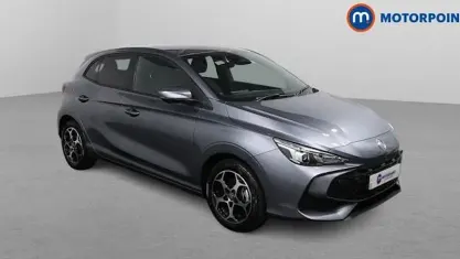 Begagnad MG MG3 Trophy 194 HK (142 kW) 2025 Grå Halvkombi