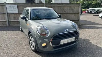 Used Mini ONE Hatch 102 HP (75 kW) 2017 Grey Hatchback