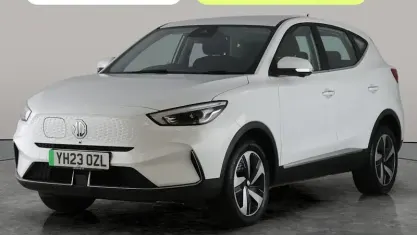 Used MG ZS SE 114 kW (156 HP) 2023 White SUV