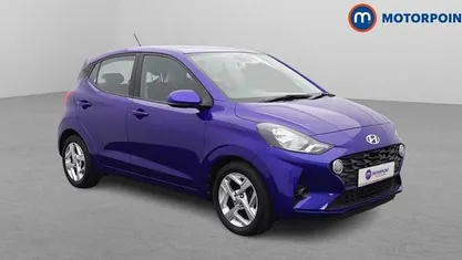 Used Hyundai i10 SE 67 HP (49 kW) 2023 Hatchback