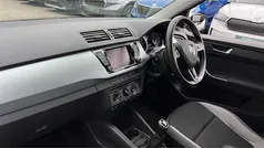Brilliant silver Used 2018 Skoda Fabia SE Hatchback | £9,875 (Fair price)