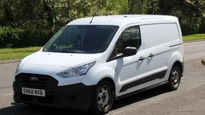 Used Ford Transit Connect S 101 HP (74 kW) 2019 White MPV