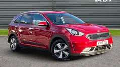 Red Used 2017 Kia Niro 2 SUV | £12,791 (Fair price)