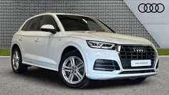 White Used 2019 Audi Q5 S-Line SUV | £24,995 (Fair price)
