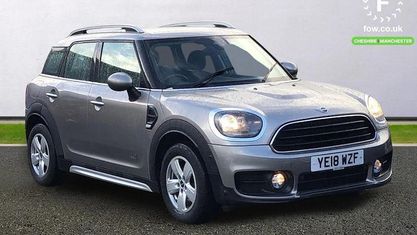Usado Mini Cooper D 150 HP (110 kW) 2018 Prateado Citadino