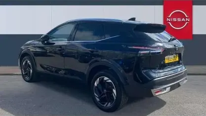 Nouă Nissan Qashqai N-Connecta 140 CP (102 kW) 2025 Negru SUV