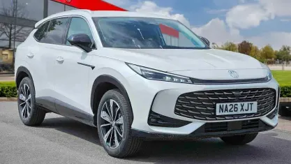 Used MG HS SE 224 HP (164 kW) 2026 White SUV