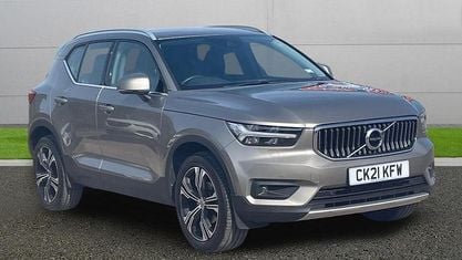Używany Volvo XC40 Inscription 163 KM (119 kW) 2021 Szary SUV