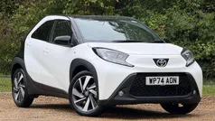 Pure white bitone Used 2024 Toyota Aygo Hatchback | £14,640 (Fair price)