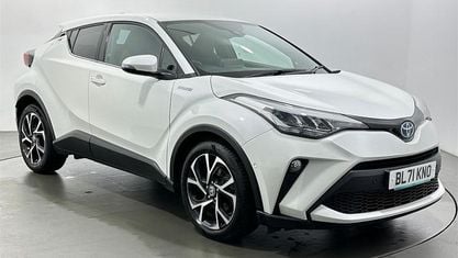 Używany Toyota C-HR Design 122 KM (89 kW) 2022 Biały SUV