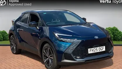 Used Toyota C-HR 223 HP (164 kW) 2025 Black SUV
