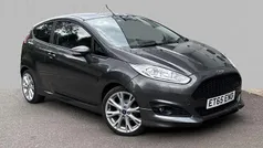 Grey Used 2016 Ford Fiesta Zetec Hatchback | £5,690 (Fair price)
