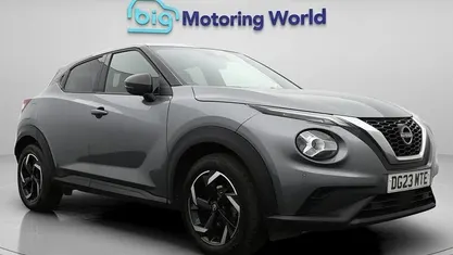 Used Nissan Juke N-Connecta 114 HP (83 kW) 2023 Grey SUV
