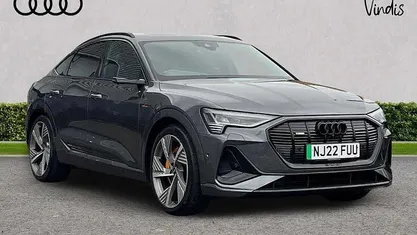 Grey Used 2022 Audi e-tron Sportback Advanced SUV | £34,900 (Fair price)