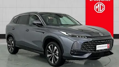 New 2025 MG HS Trophy SUV | £24,090 (Fair price)