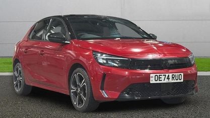 Używany Vauxhall Corsa 75 KM (55 kW) 2024 Czerwony Hatchback