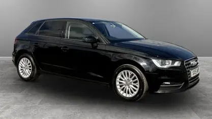 Usado Audi A3 Sportback 150 HP (110 kW) 2015 Citadino