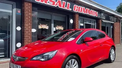 Used 2018 Vauxhall Astra GTC SRi Coupe | £7,000 (Fair price)
