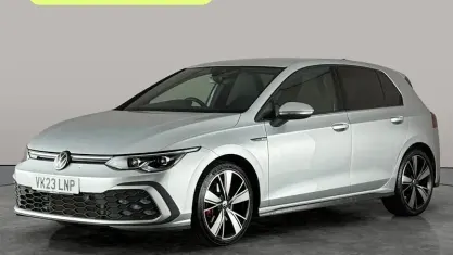Second-hand VW Golf VIII GTD 200 CP (147 kW) 2023 Argintiu Hatchback