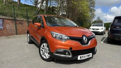 Używany Renault Captur Dynamique 90 KM (66 kW) 2014 Pomarańczowy SUV