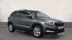 Used 2025 Skoda Karoq SE SUV | £24,002 (Fair price)