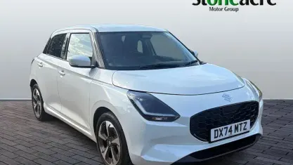 Used Suzuki Swift 82 HP (60 kW) 2024 White Hatchback