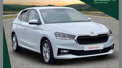 White Used 2025 Skoda Fabia SE L Hatchback | £21,075 (Fair price)