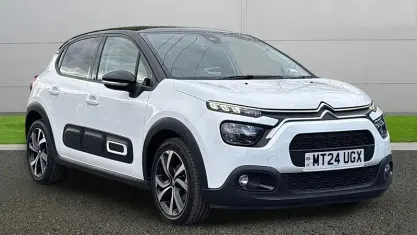 Używany Citroën C3 PureTech 83 KM (61 kW) 2024 Biały Hatchback